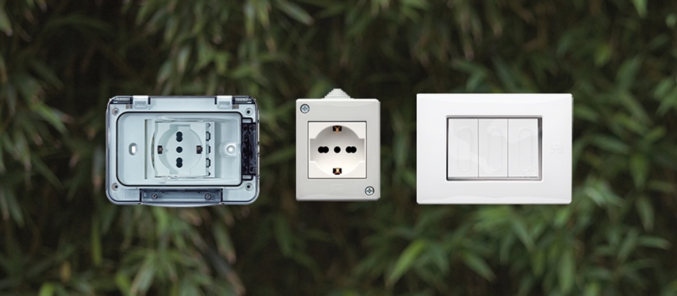 Simon Urmet outdoor switches and sockets