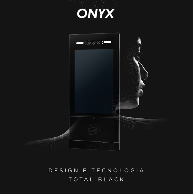Onyx Entry Panel